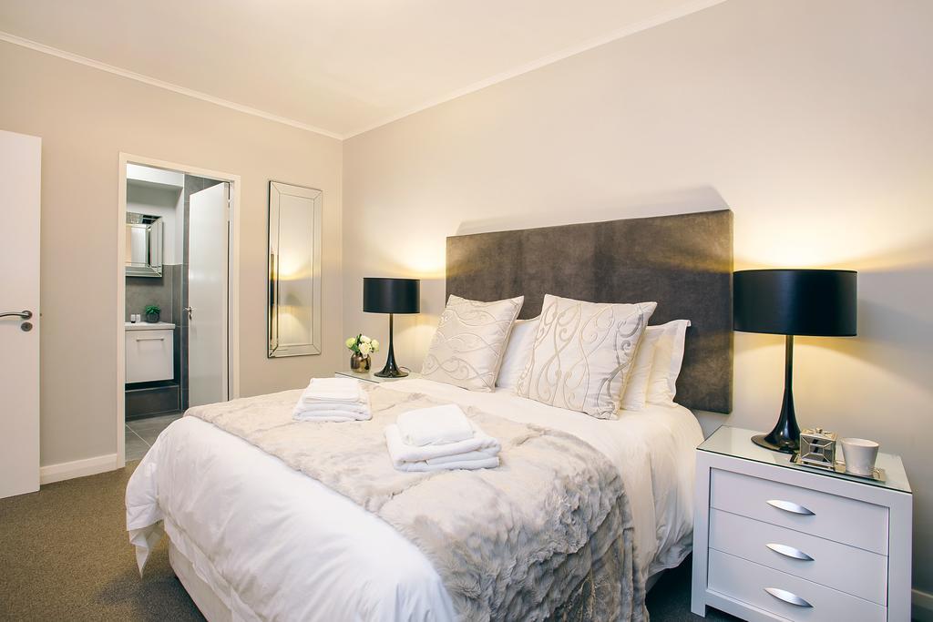 Superior Apartment Mayfair Cape Town Bagian luar foto